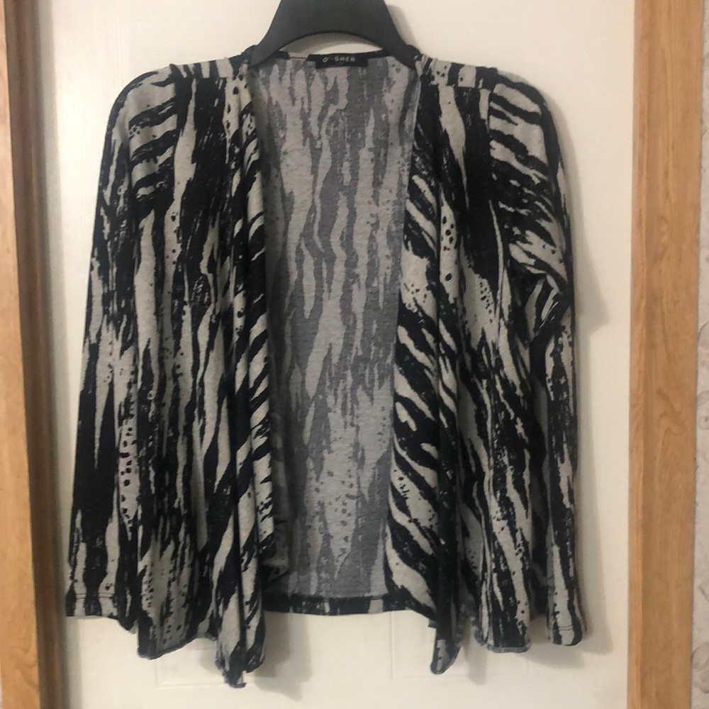 Black and white long sleeve coverup/camisole